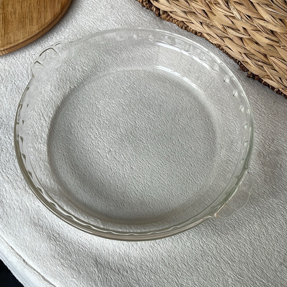 Vintage Pyrex Clear Glass Pie Dish 10” Round Fluted Edge Pie Plate # 229